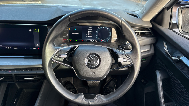 Skoda Octavia 1.4 TSI iV SE Technology DSG 5dr Hatchback